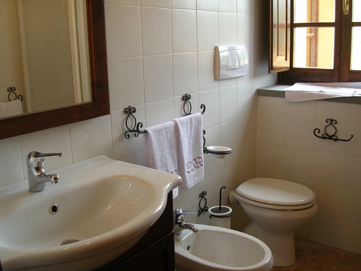 Le Torri Villa Barberino di Val dʼElsa Buitenkant foto
